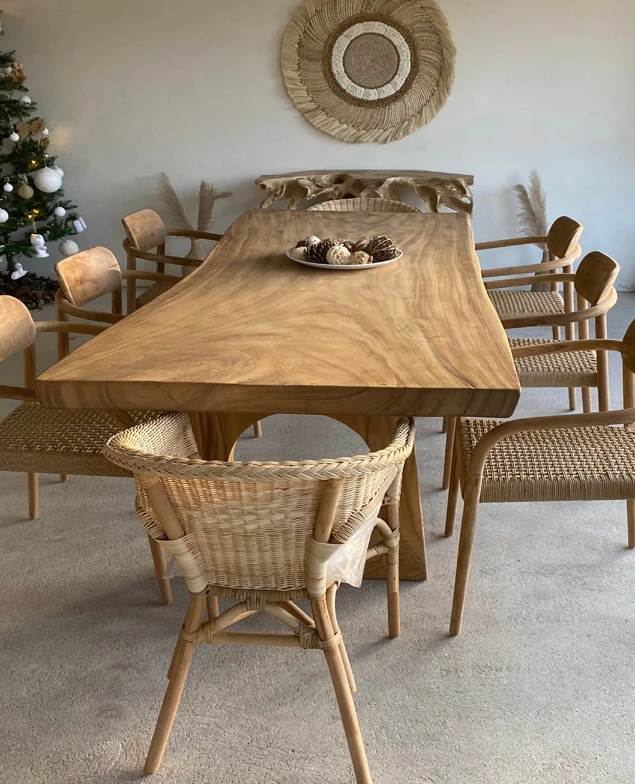 table-suar-3